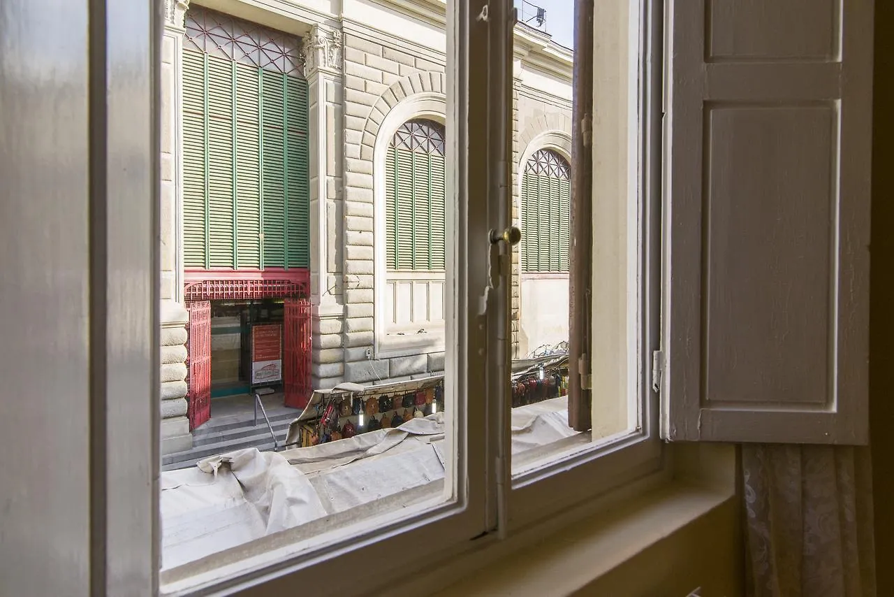 Florence Ariento Romantic Apartment