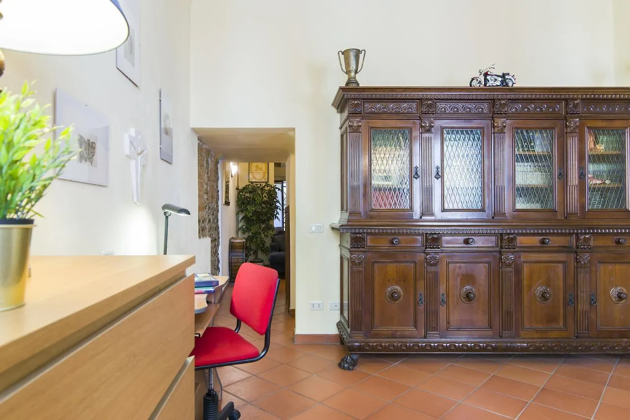 Florence Ariento Romantic Apartment Italia