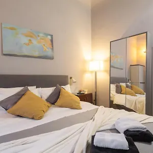  Appartamento Tornabuoni - In Old Town Center